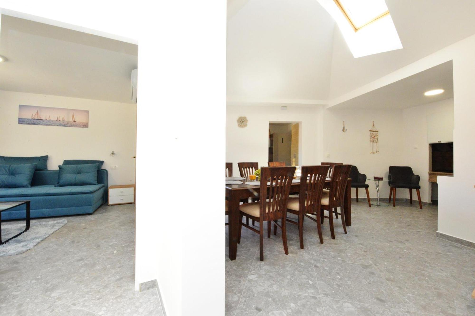 House Vitali Island Of Hvar Holiday home Vrbanj